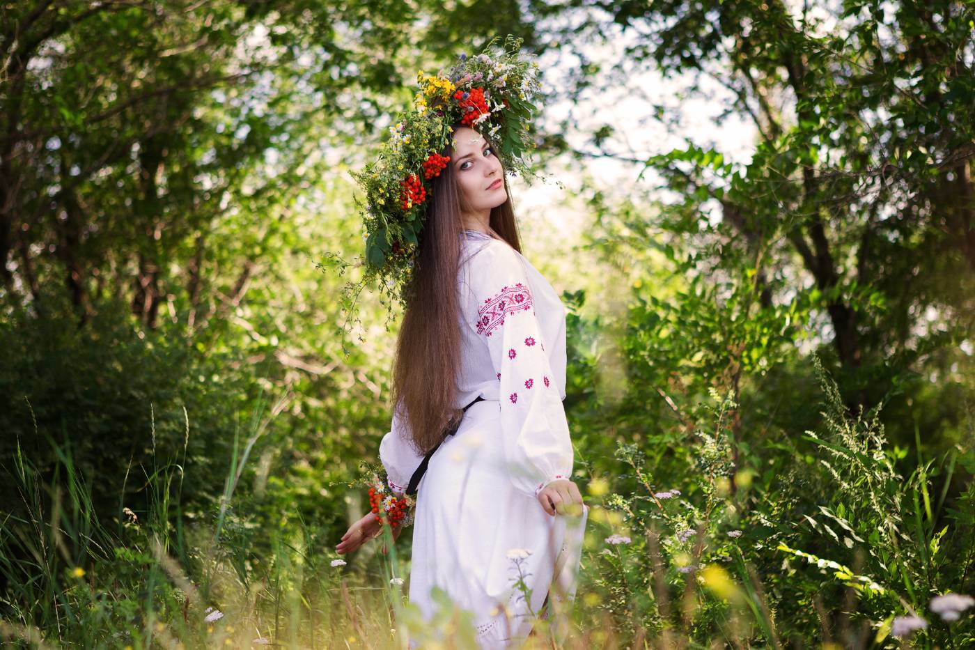 Slavic girls brings the glow — live moments in Dhaka